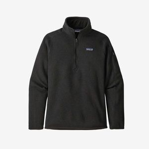 Women’s black 1/4 zip Patagonia fleece.